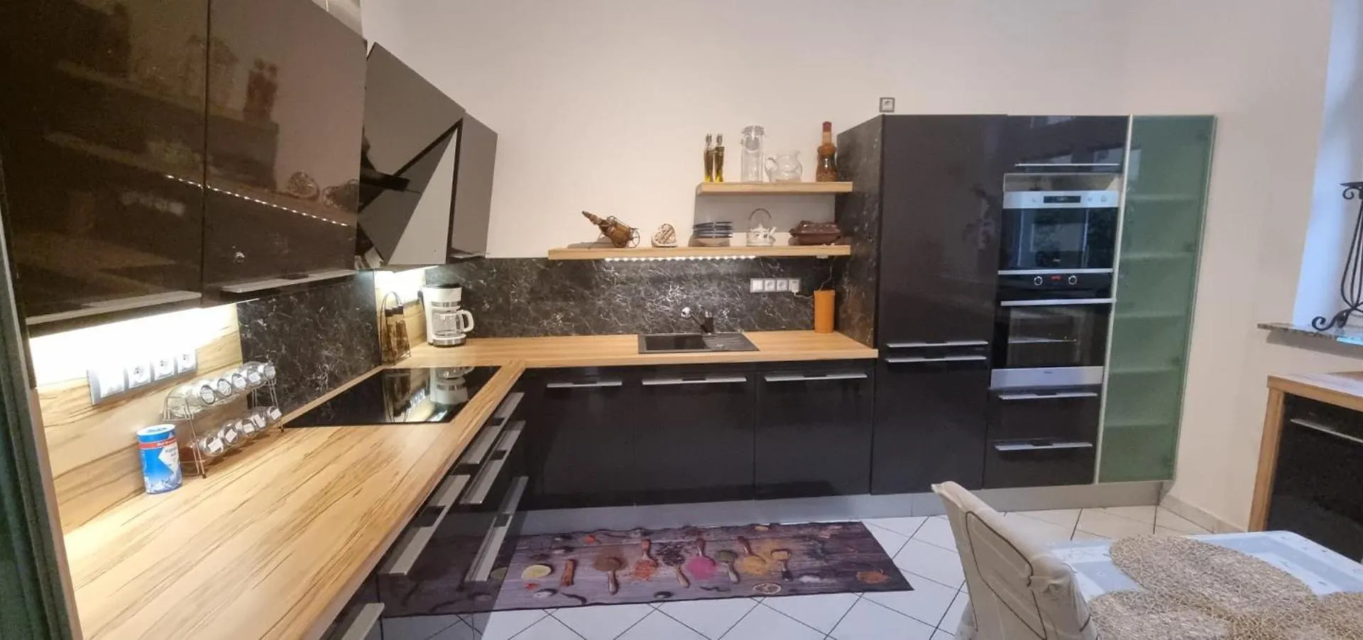 Sweet Home Apartment Kobylisy براغ