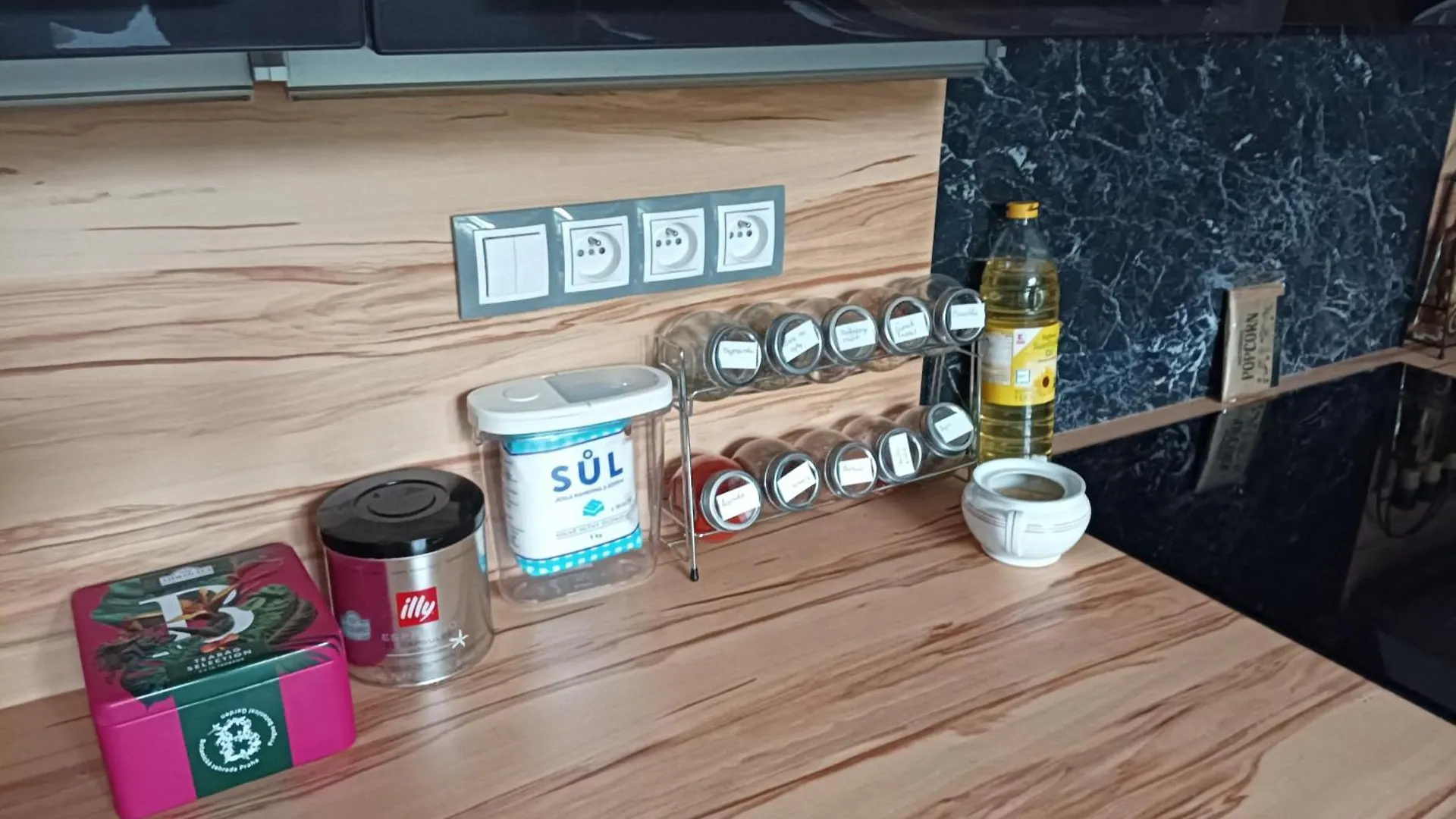 Sweet Home Apartment Kobylisy براغ