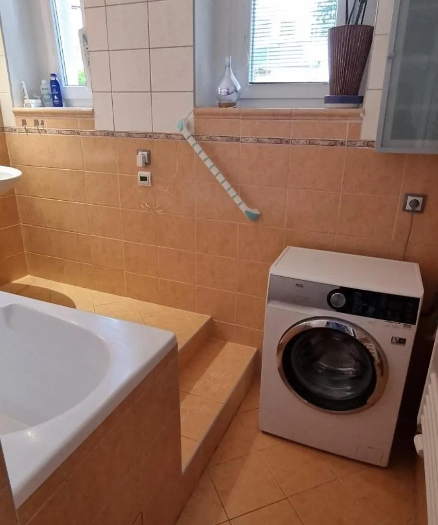 Sweet Home Apartment Kobylisy براغ
